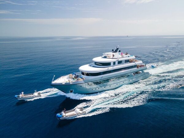 Egypt e-Foil <br> Yacht Trip <br> 08.11.2025- 15.11.2025